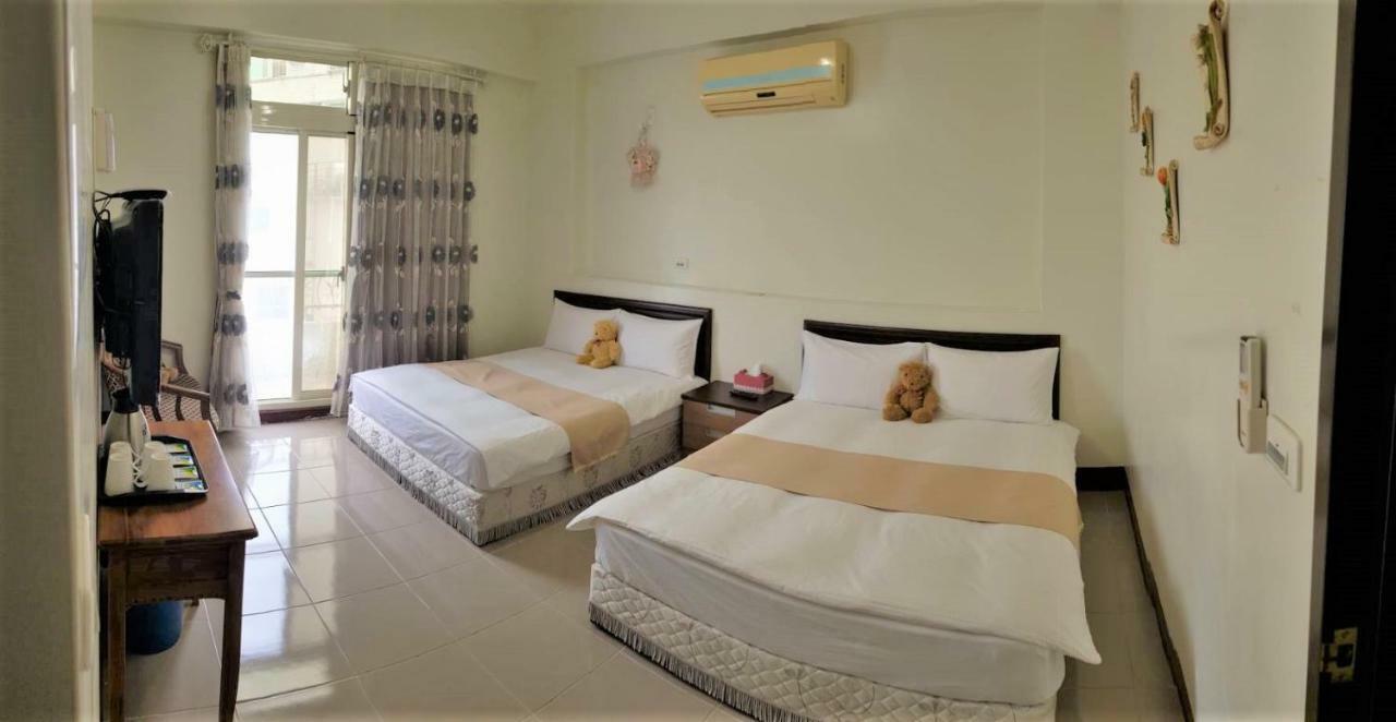 Leisure Homestay Хуалянь Экстерьер фото